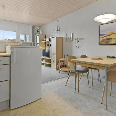 Til 4 Personer Pa 1 Sal Sj3231 Apartment